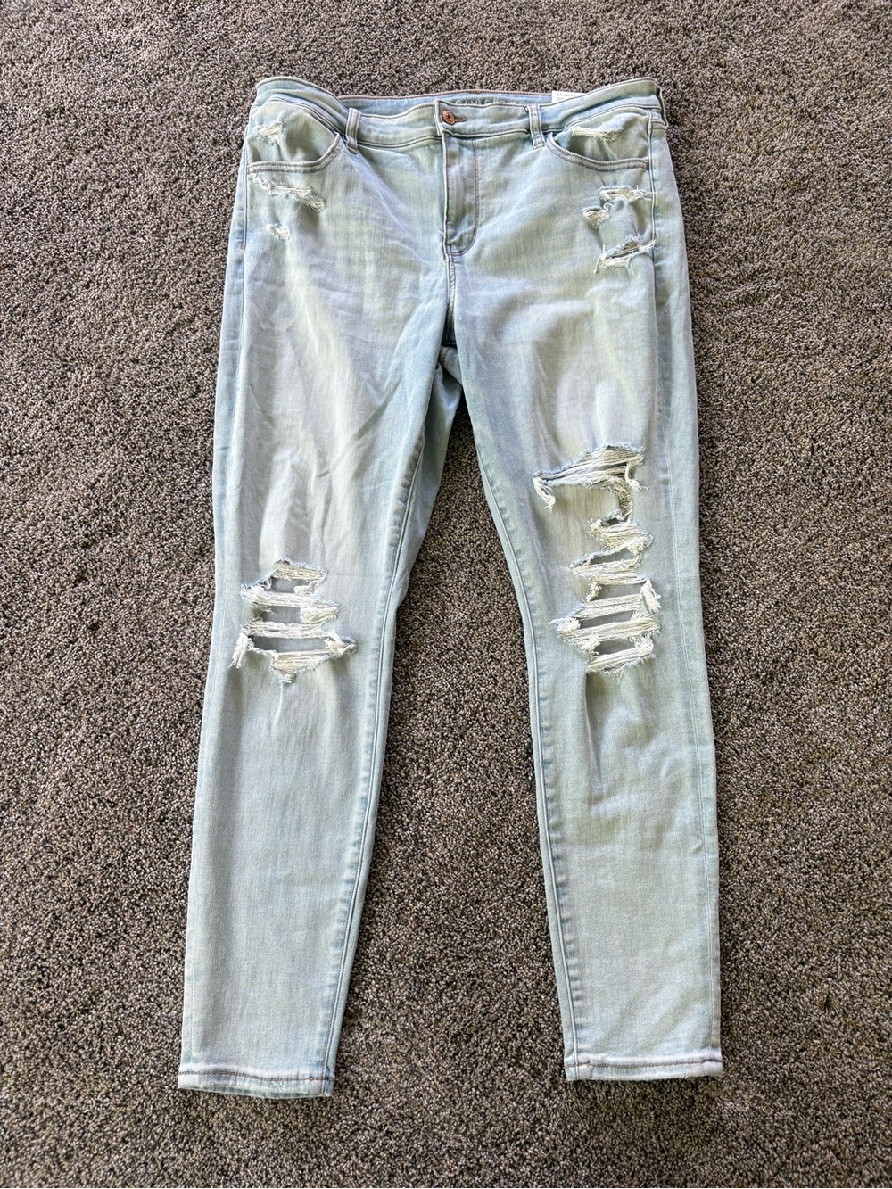 American Eagle Jegging Distressed Next Level Stretch Womens Size 16 NWT Low Rise